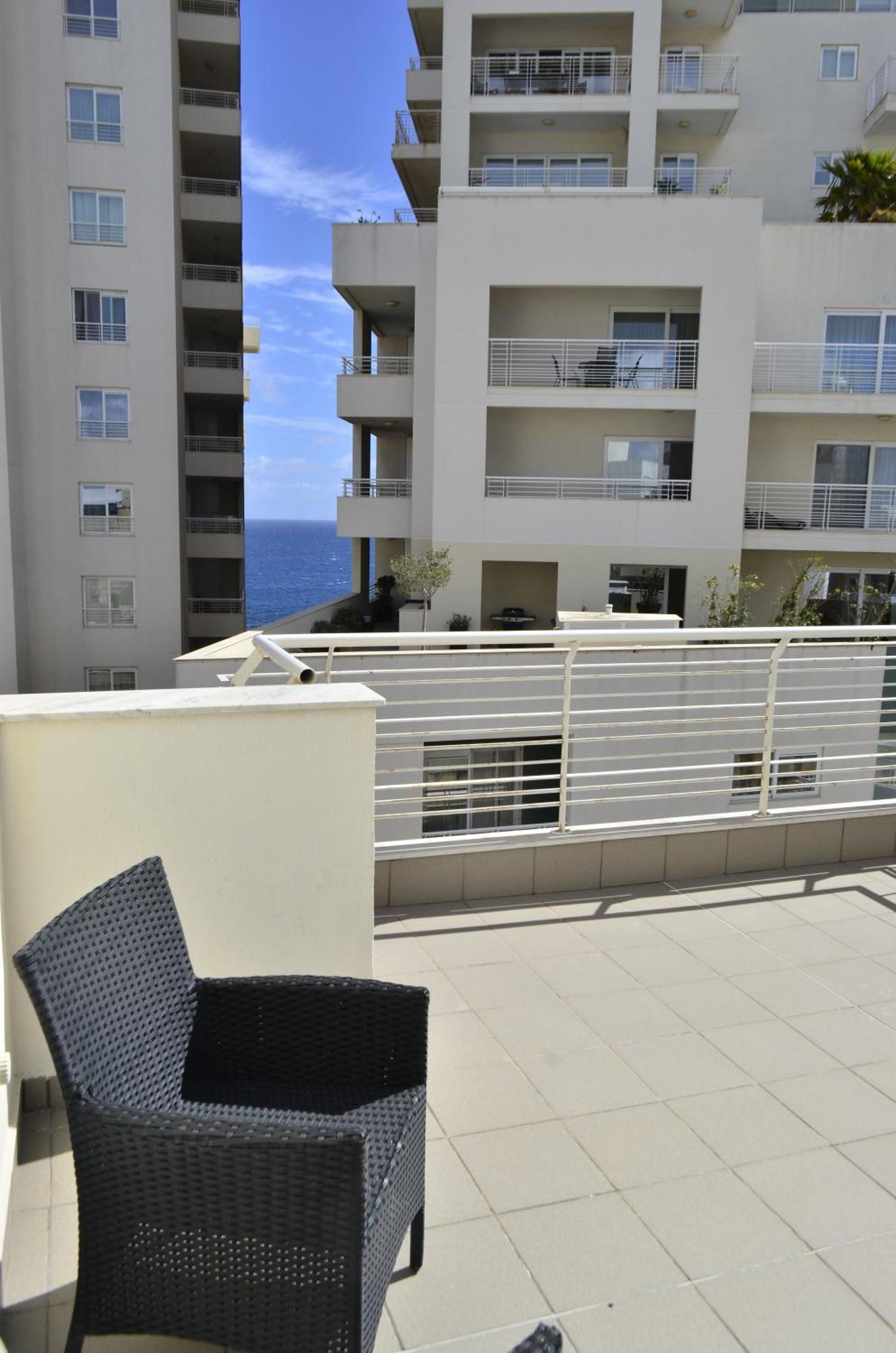 Best Location In Sliema Exteriör bild